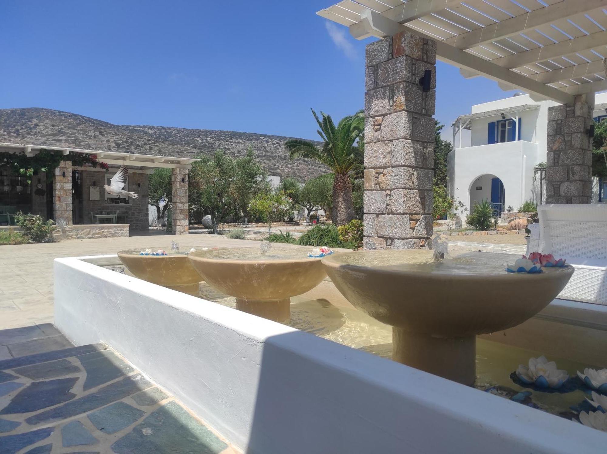 Villa Le Grand Bleu Katápola Buitenkant foto